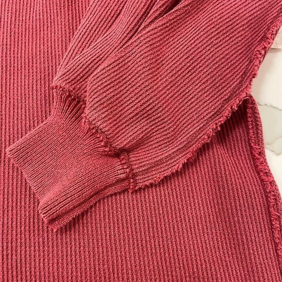 Free People Red V-Neck Ribbed Top - Picture 5 of 9